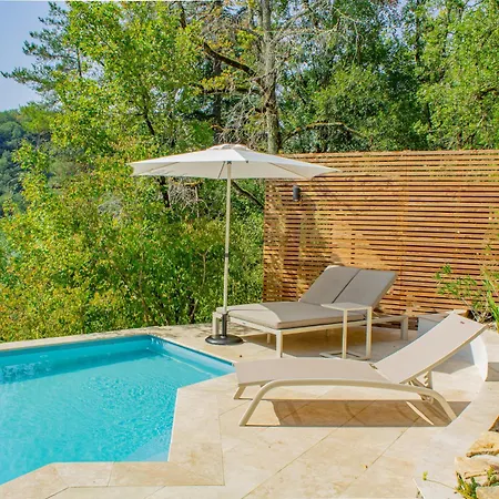 Semesterbostad House